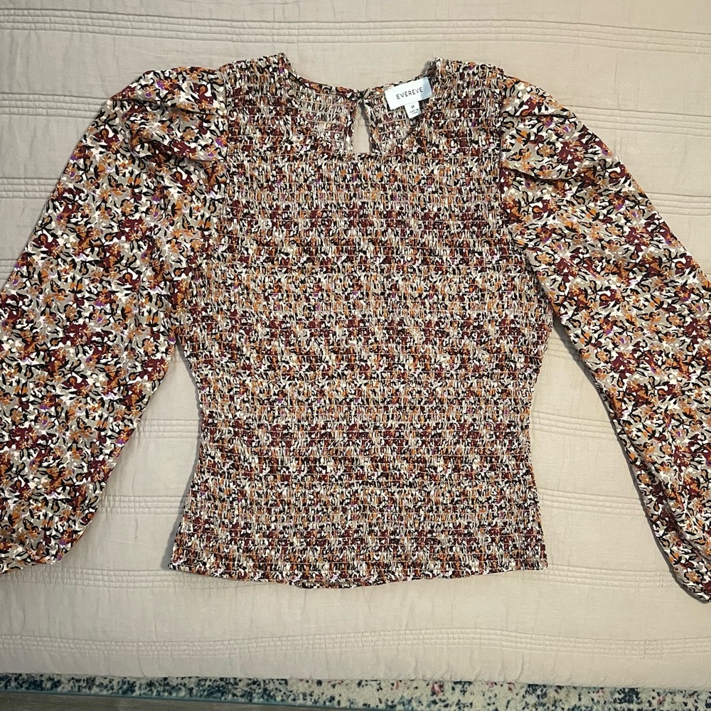 Evereve Women's Floral Smocked Top - Multicolor - Picture 3 of 5